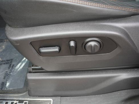 Used 2020 GMC Sierra 1500 AT4 w/ AT4 Premium Package image 24