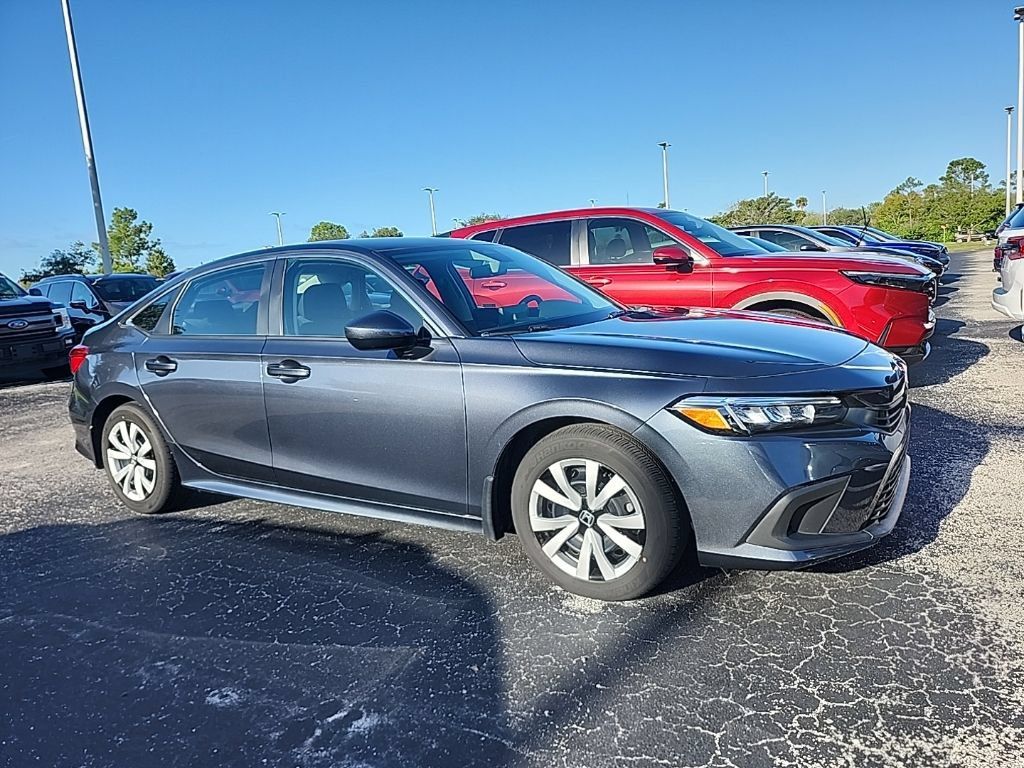 Used 2023 Honda Civic LX image 2