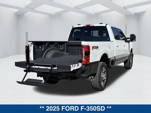 New 2025 Ford F350 King Ranch w/ FX4 Off-Road Package image 14