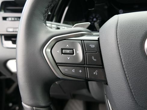 Used 2025 Lexus RX 350h w/ Convenience Package AWD/4WD image 13