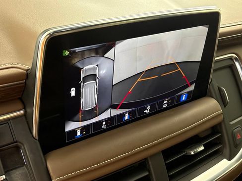 Used 2021 Chevrolet Tahoe High Country RWD image 48