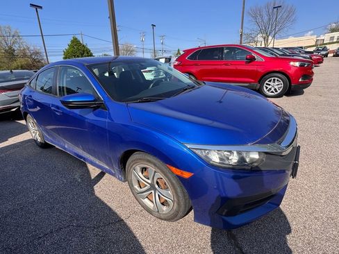 Used 2018 Honda Civic LX image 6