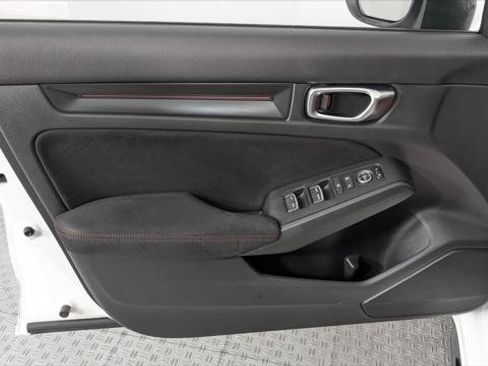 Used 2024 Honda Civic Type R image 13
