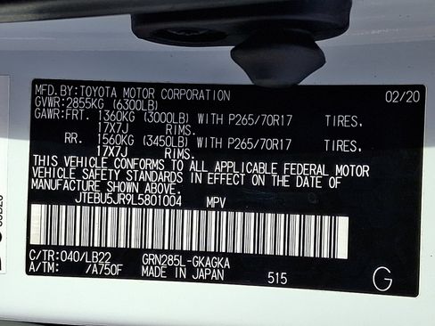 Certified 2020 Toyota 4Runner SR5 Premium w/ Moonroof Package image 28