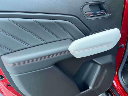 New 2026 GMC Canyon AT4X image 16