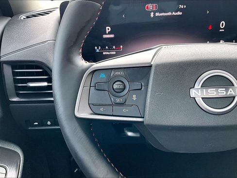 Used 2026 Nissan Sentra SR w/ SR Premium Package FWD image 11