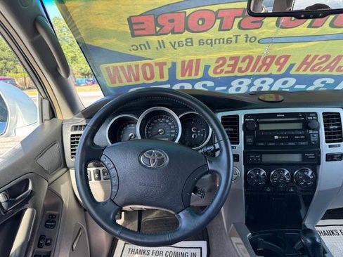 Used 2008 Toyota 4Runner Limited AWD/4WD image 11