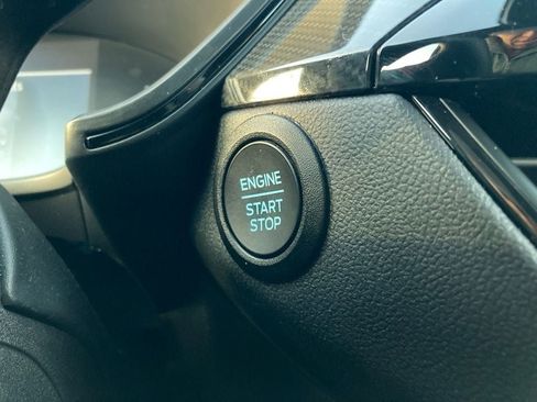 Used 2025 Ford Escape ST-Line image 28