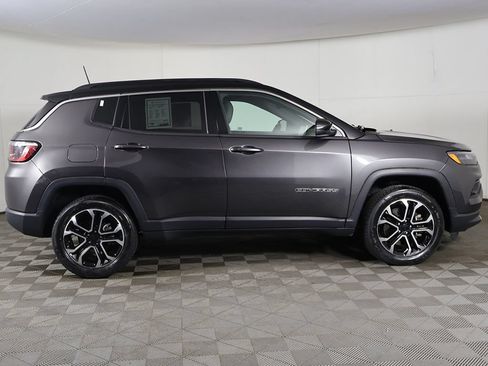 Used 2023 Jeep Compass Limited AWD/4WD image 19
