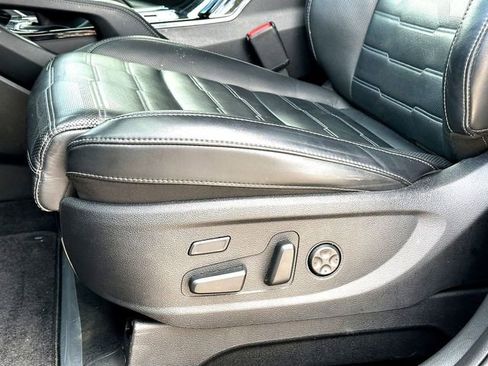 Used 2024 Kia Telluride SX Prestige image 11