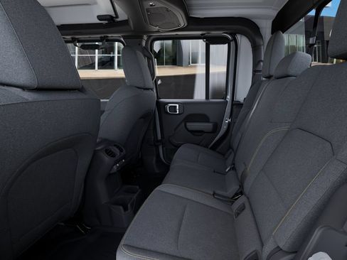 New 2026 Jeep Gladiator Sport AWD/4WD image 23