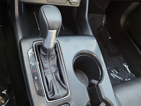 Used 2025 Honda Civic Sport Touring image 21