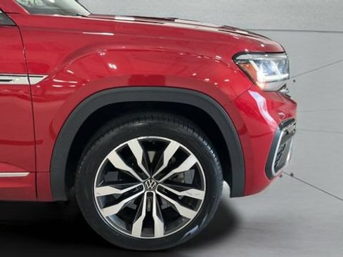 Used 2020 Volkswagen Atlas Cross Sport SEL R-Line AWD/4WD image 32