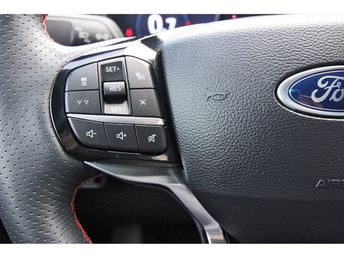 Used 2025 Ford Explorer ST-Line w/ Premium Package RWD image 18