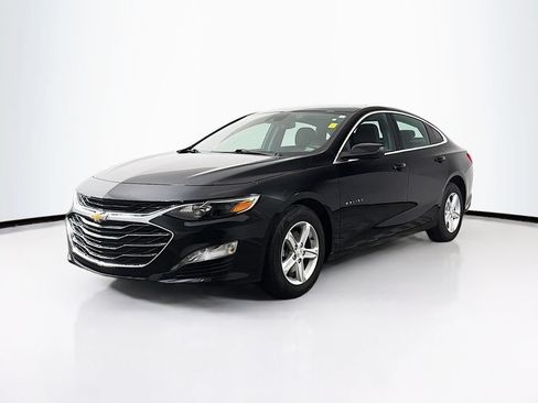 Used 2024 Chevrolet Malibu LT FWD image 3