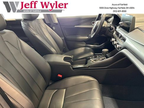 New 2026 Acura Integra Base image 32