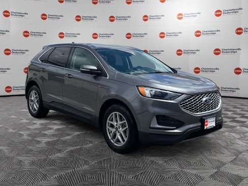 Used 2024 Ford Edge SEL AWD/4WD image 7