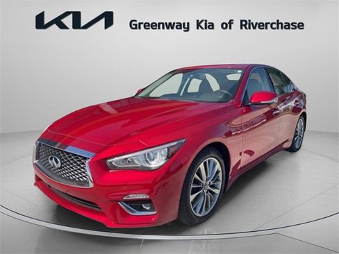 Used 2022 INFINITI Q50 Luxe w/ Cargo Package image 4