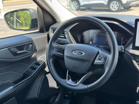 Used 2023 Ford Escape Active w/ Tech Pack #1 FWD image 12