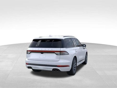 New 2026 Lincoln Aviator AWD w/ Jet Appearance Package image 30
