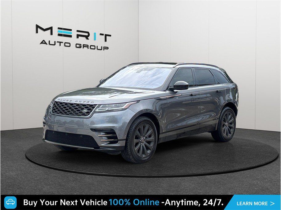 Used 2018 Land Rover Range Rover Velar R-Dynamic SE AWD/4WD image 4