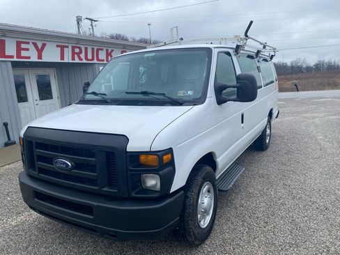 Used 2012 Ford E-350 and Econoline 350 Extended Super Duty w/ Insulation Pkg image 3