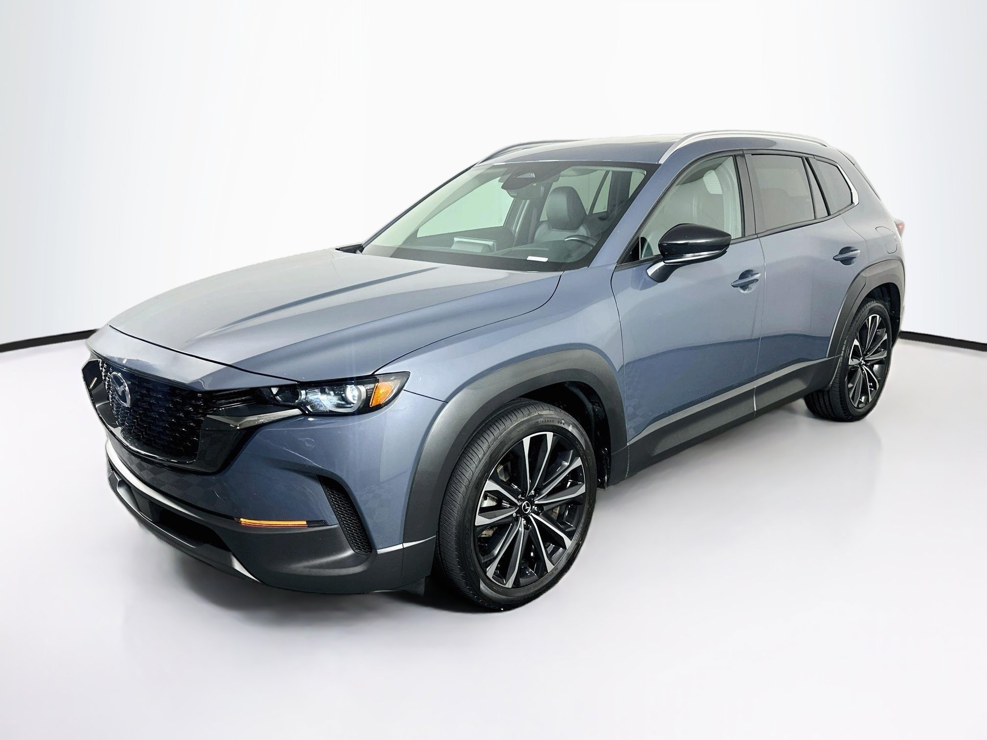 Used 2025 MAZDA CX-50 AWD 2.5 S w/ Premium Plus Pkg image 3
