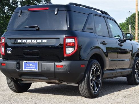 Certified 2025 Ford Bronco Sport Outer Banks w/ Outer Banks Tech Package+ AWD/4WD image 8