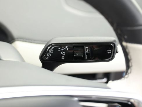 Used 2025 Lincoln Navigator Reserve AWD/4WD image 33