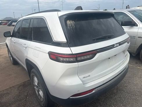 Certified 2024 Jeep Grand Cherokee Laredo X AWD/4WD image 5