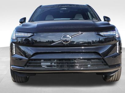New 2026 Volvo EX90 Plus