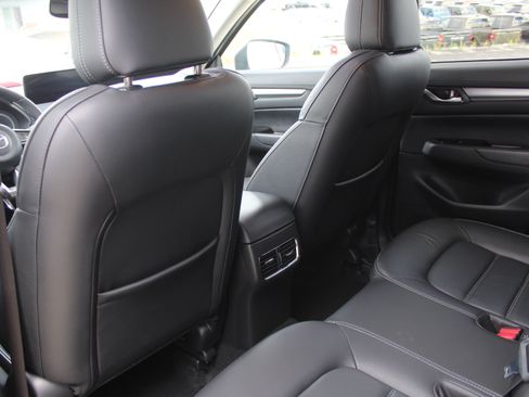 Used 2025 MAZDA CX-5 AWD 2.5 S w/ Preferred Package image 24
