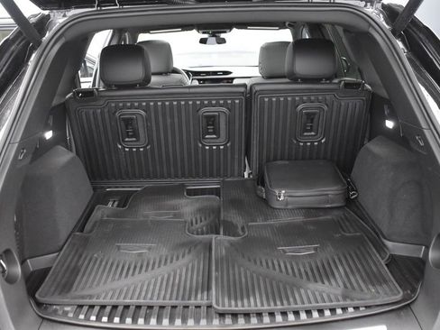 Certified 2023 Cadillac XT5 Premium Luxury AWD/4WD image 8