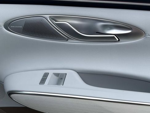 New 2026 Genesis GV70 2.5T Advanced image 17