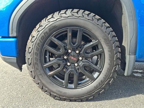 Used 2022 GMC Sierra 1500 Elevation w/ Max Trailering Package AWD/4WD image 10