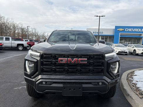 New 2026 GMC Canyon Elevation w/ Convenience Package image 2