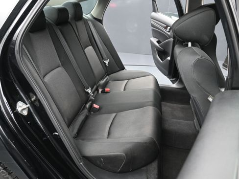 Used 2018 Honda Accord LX image 26