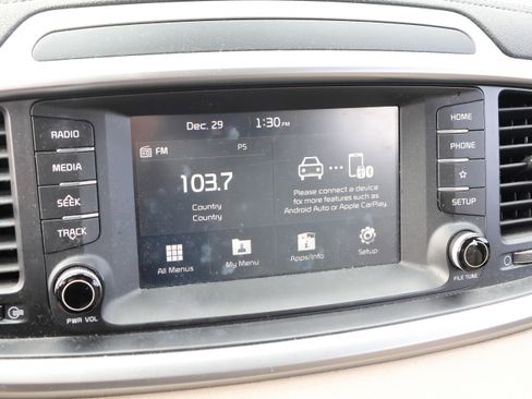 Used 2020 Kia Sorento EX image 24