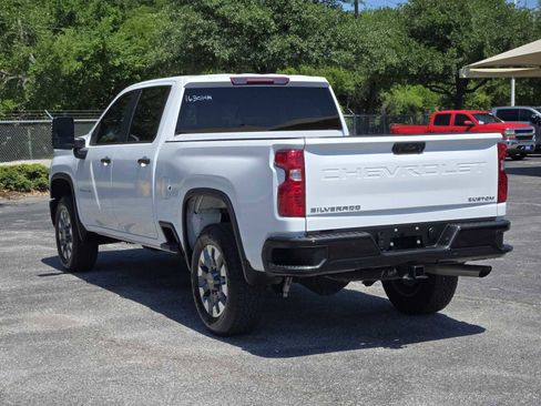 Certified 2024 Chevrolet Silverado 2500 Custom w/ Custom Convenience Package AWD/4WD image 5