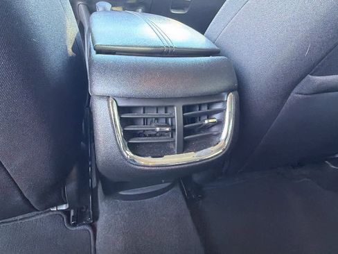 Used 2022 Chevrolet Malibu LT image 25