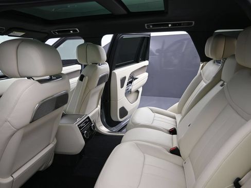 Used 2025 Land Rover Range Rover Long Wheelbase Autobiography AWD/4WD image 22
