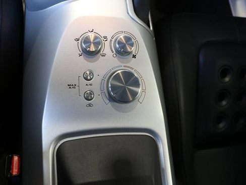 Used 2005 Ford GT image 29