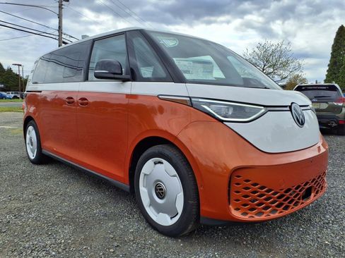 New 2025 Volkswagen ID. Buzz 1st Edition image 15