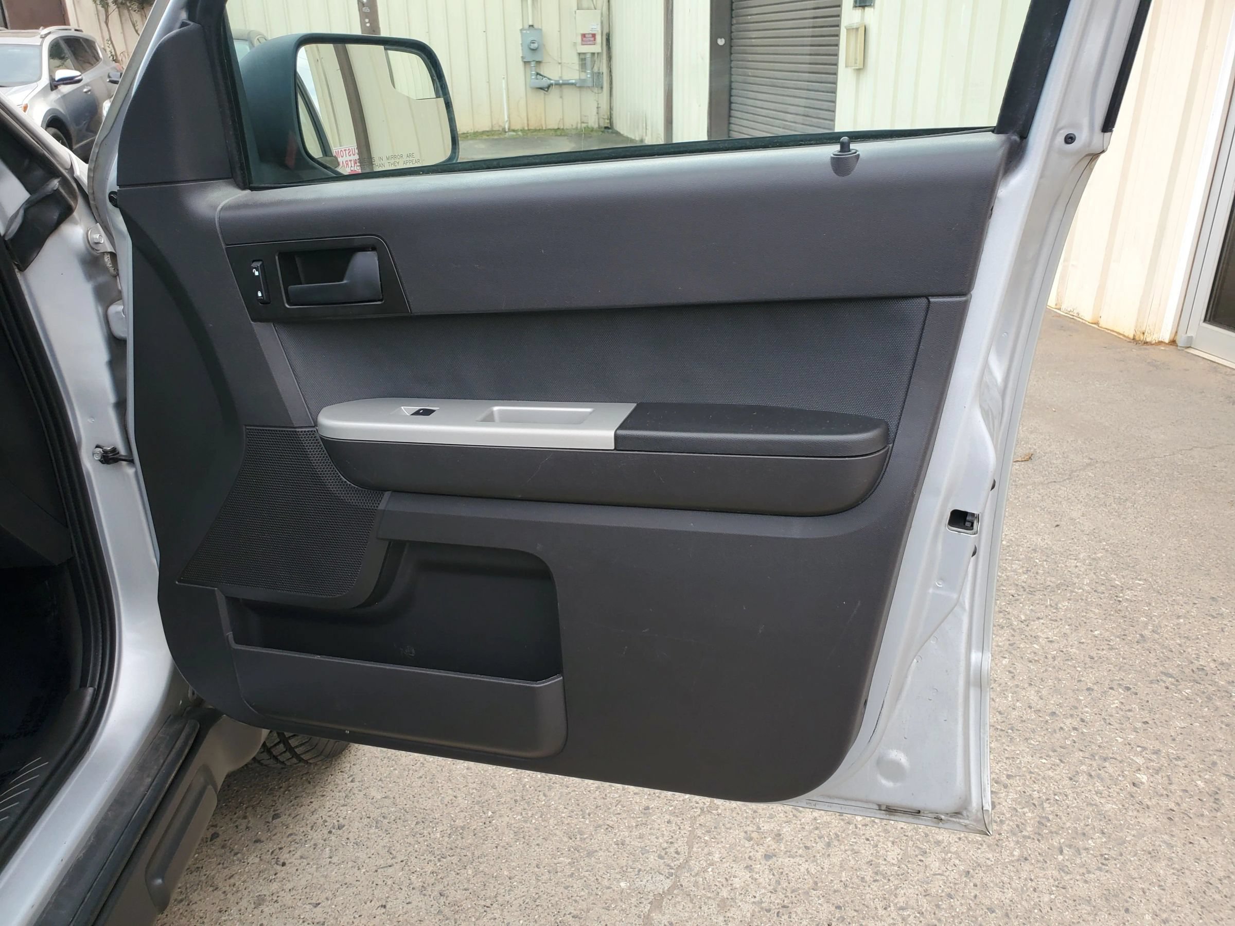 Used 2012 Ford Escape XLT FWD image 18