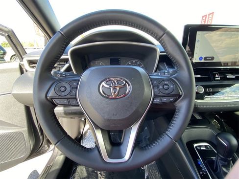 Certified 2025 Toyota Corolla SE image 23