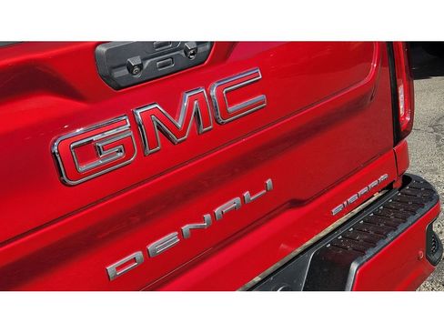 Certified 2021 GMC Sierra 2500 Denali w/ Denali Ultimate Package image 10