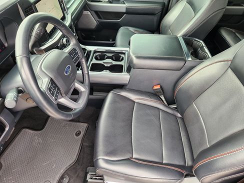 Used 2024 Ford F250 Lariat w/ Sport Appearance Package AWD/4WD image 13