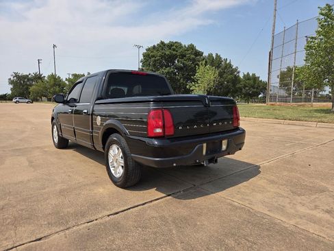 Used 2002 Lincoln Blackwood RWD image 7