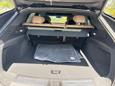 New 2025 Cadillac Lyriq Sport image 11