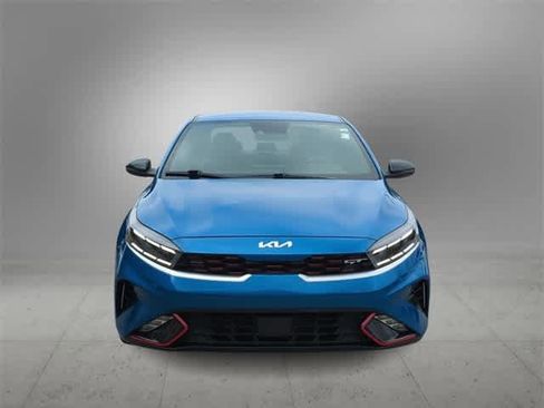Used 2023 Kia Forte GT image 3